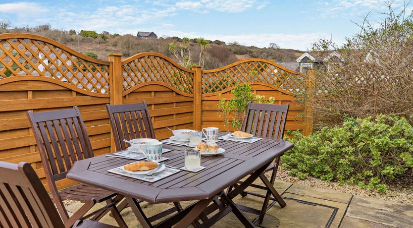 Photo of 2 Bed in Mumbles