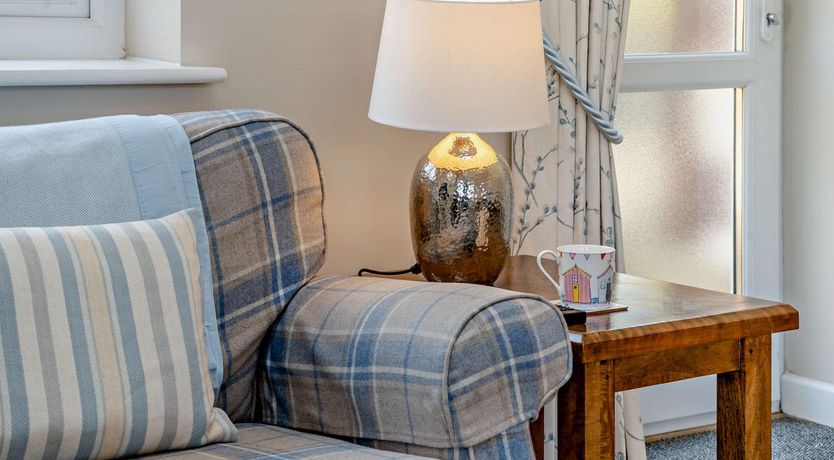 Photo of 2 Bed in Mumbles