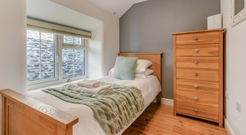 Photo of 3 Bed in Sithney