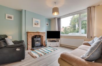 3 Bed in Lucker Holiday Home