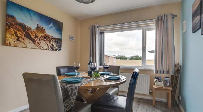 Photo of 3 Bed in Lucker