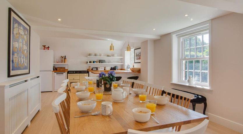 Photo of 5 Bed in Southrepps