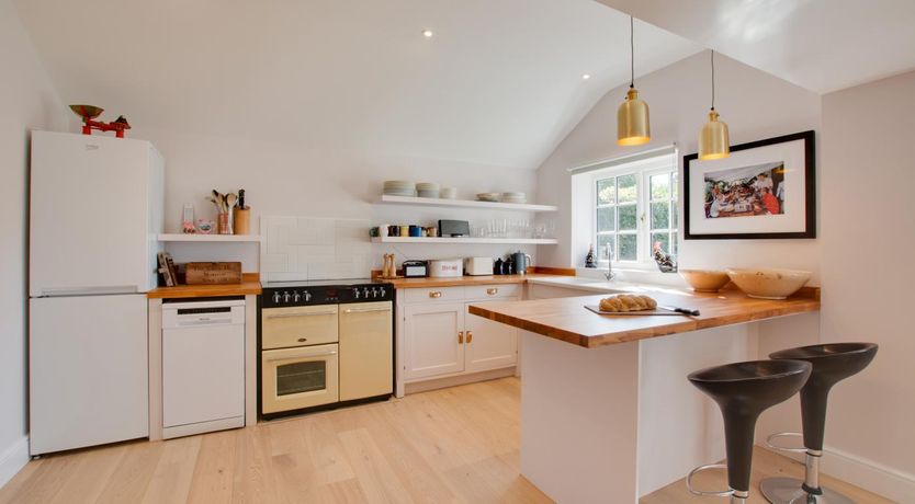 Photo of 5 Bed in Southrepps
