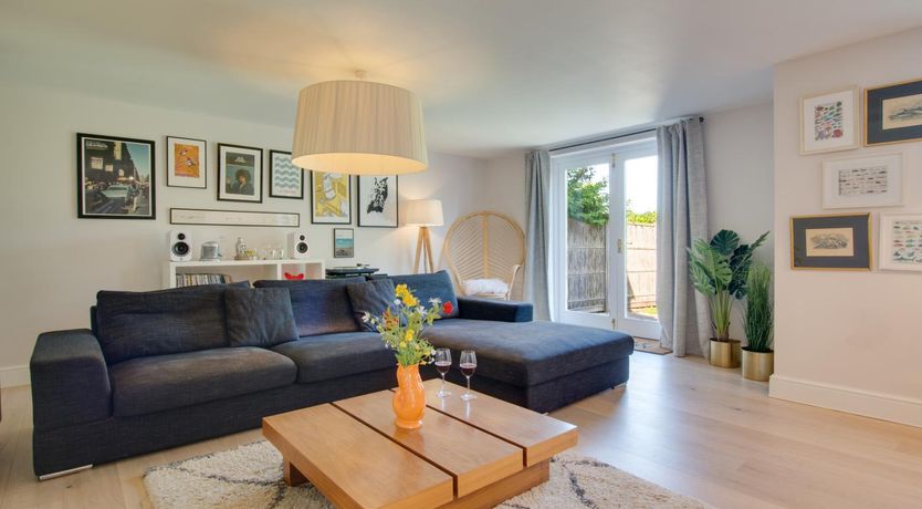 Photo of 5 Bed in Southrepps