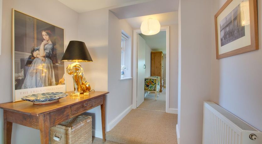 Photo of 5 Bed in Southrepps