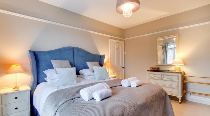 Photo of 5 Bed in Sheringham