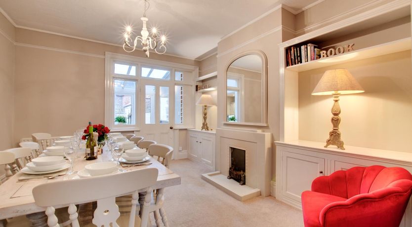 Photo of 5 Bed in Sheringham