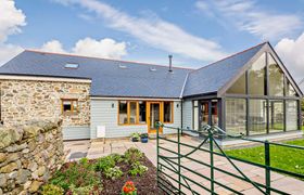 Photo of 5-bed-in-menai-bridge