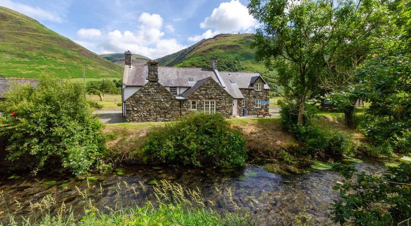 Photo of 3 Bed in Tywyn