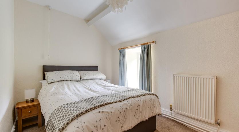 Photo of 3 Bed in Tywyn