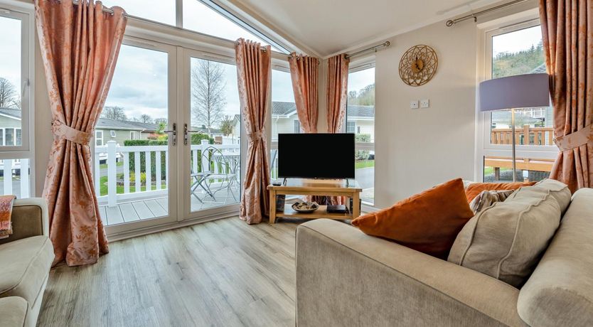 Photo of 2 Bed in Stepaside