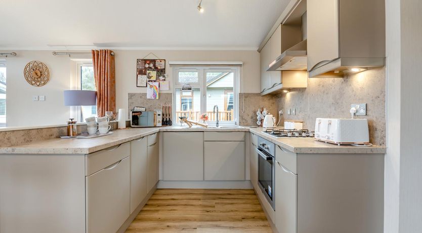 Photo of 2 Bed in Stepaside