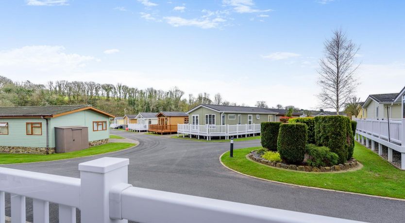 Photo of 2 Bed in Stepaside