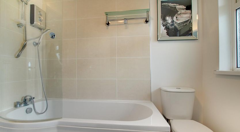 Photo of 1 Bed in West Bay