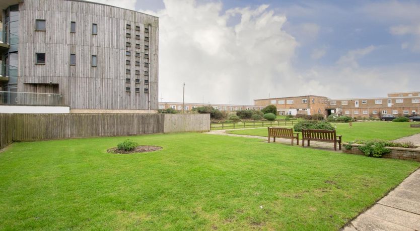 Photo of 1 Bed in West Bay