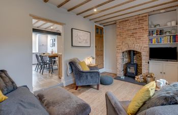 3 Bed in Holt Holiday Home