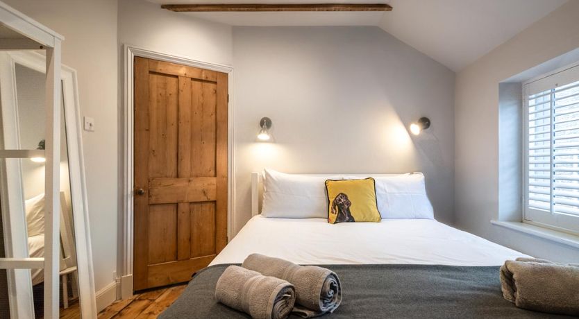 Photo of 3 Bed in Holt