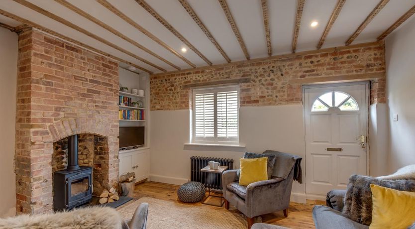 Photo of 3 Bed in Holt