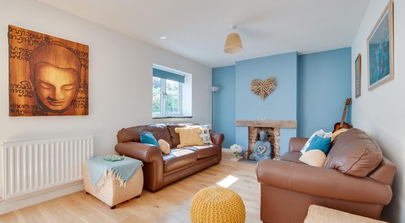 Photo of 4 Bed in Mortehoe