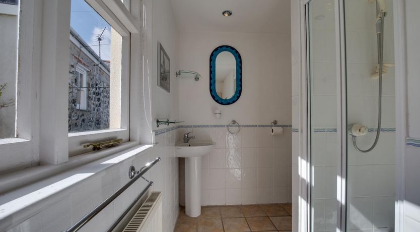 Photo of 2 Bed in St. Ives