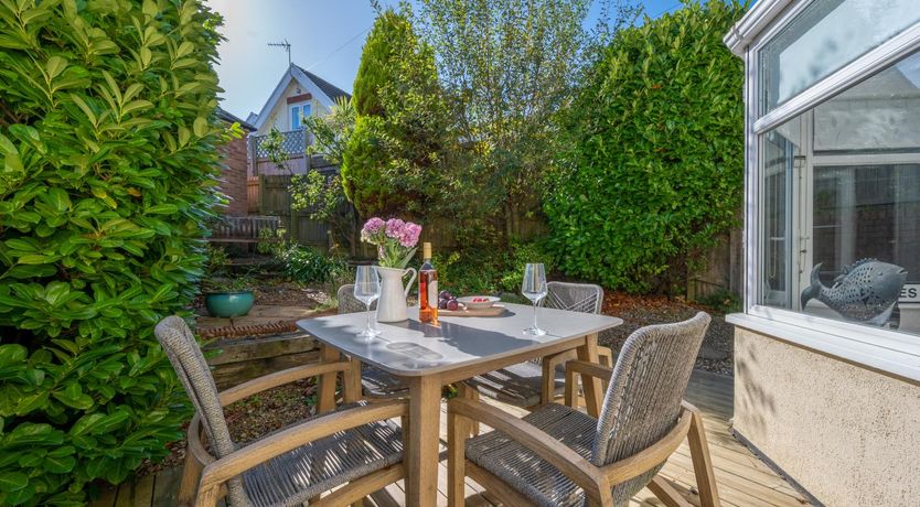 Photo of 3 Bed in Mumbles