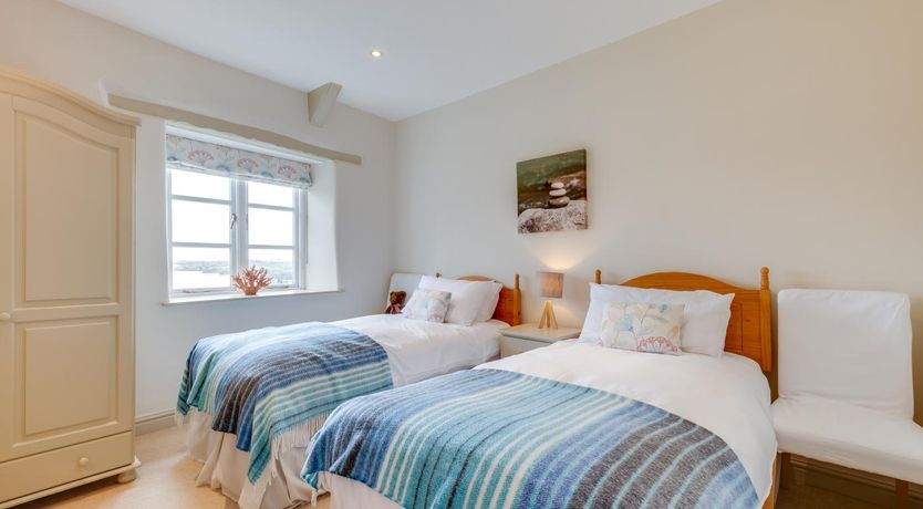 Photo of 2 Bed in Bere Alston