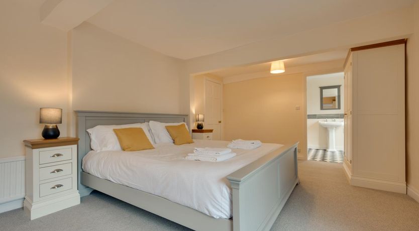 Photo of 4 Bed in Masham
