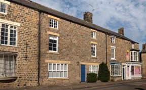 Photo of 4 Bed in Masham