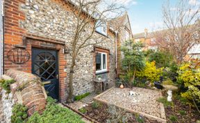 Photo of 4 Bed in East Runton