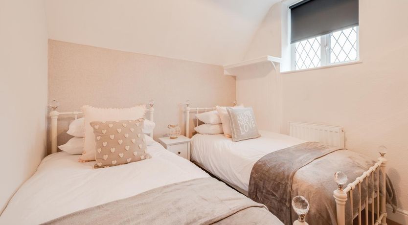 Photo of 4 Bed in East Runton