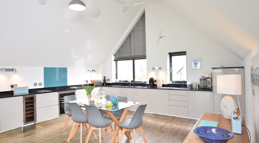 Photo of 3 Bed in Westward Ho!