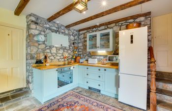 5 Bed in Llanmadoc Holiday Home