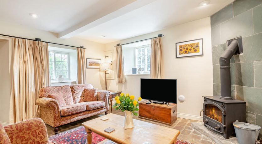 Photo of 2 Bed in Middleton