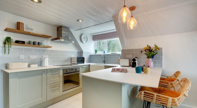 Photo of 2 Bed in Fowey