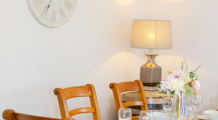 Photo of 3 Bed in Menai Bridge