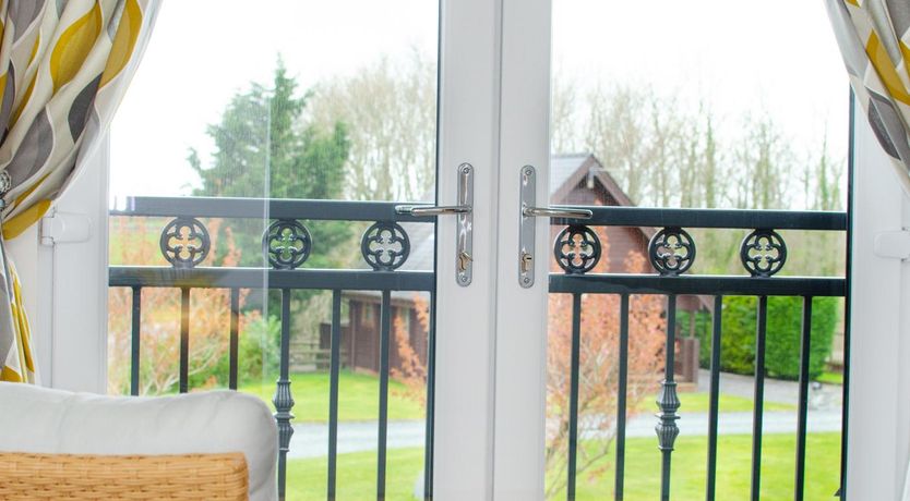 Photo of 3 Bed in Menai Bridge