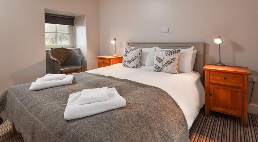 Photo of 4 Bed in Aberdaron