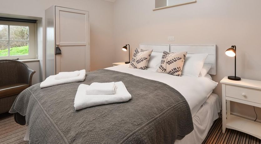 Photo of 4 Bed in Aberdaron