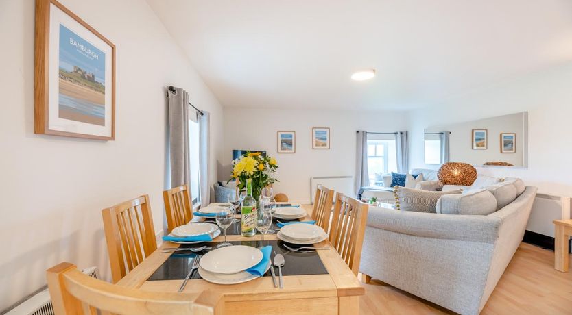Photo of 3 Bed in Waren Mill