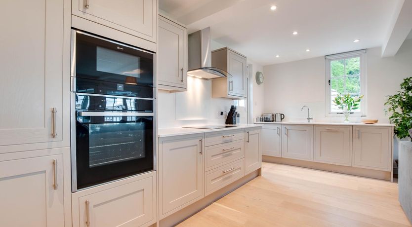 Photo of 2 Bed in Lynmouth