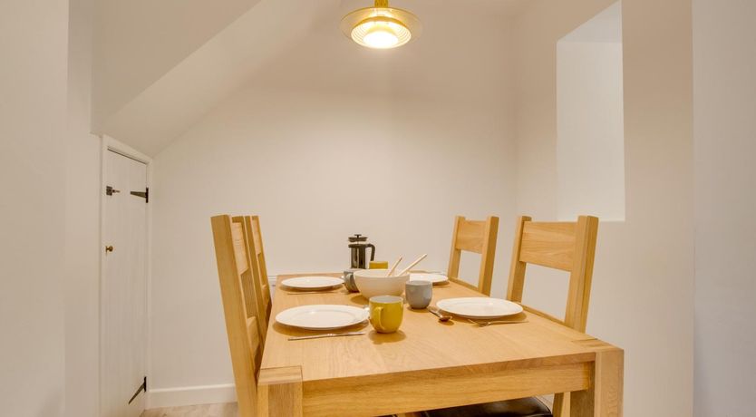Photo of 2 Bed in Bethesda