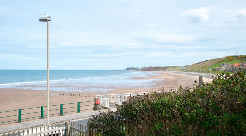 Photo of 2 Bed in Sandsend