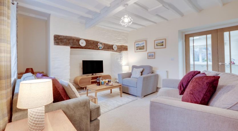 Photo of 3 Bed in Machynlleth