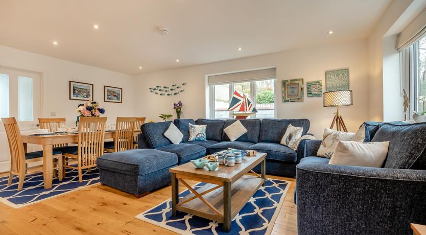 Photo of 3 Bed in Mevagissey