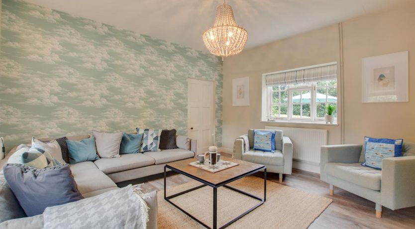 Photo of 3 Bed in Holt