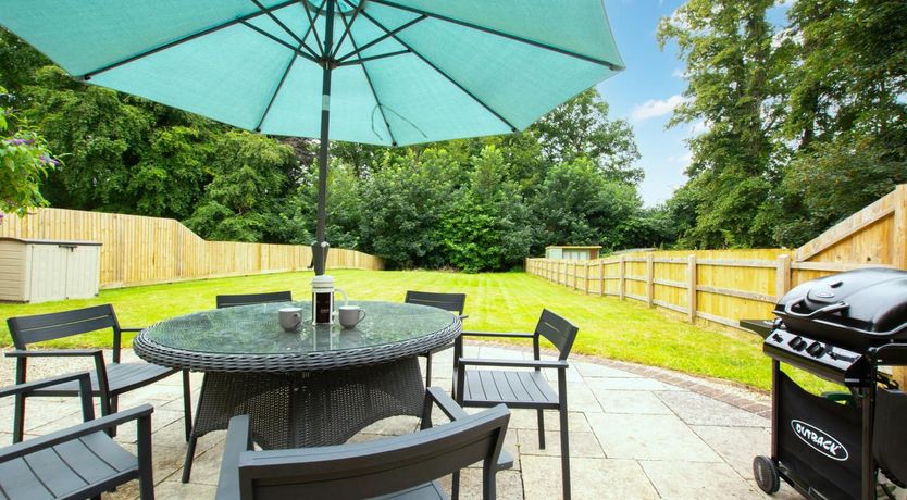 Photo of 3 Bed in Holt