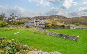 Photo of 4 Bed in Barmouth