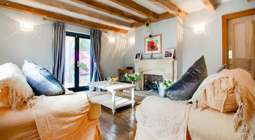 Photo of 6 Bed in Tenby