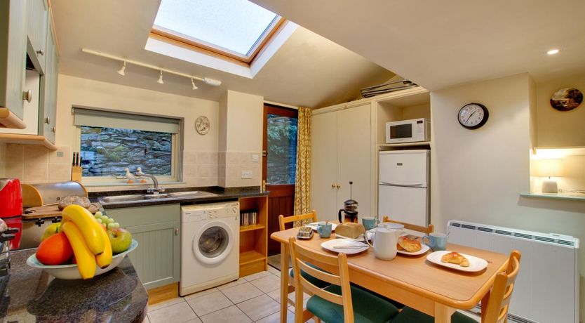 Photo of 2 Bed in Chapel Stile