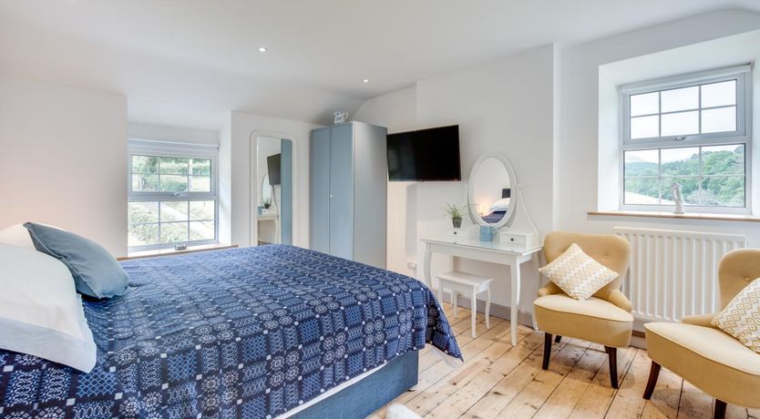 Photo of 2 Bed in Dinas Mawddwy